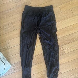 lululemon athletica women’s Black Joggers with Elastic Waist